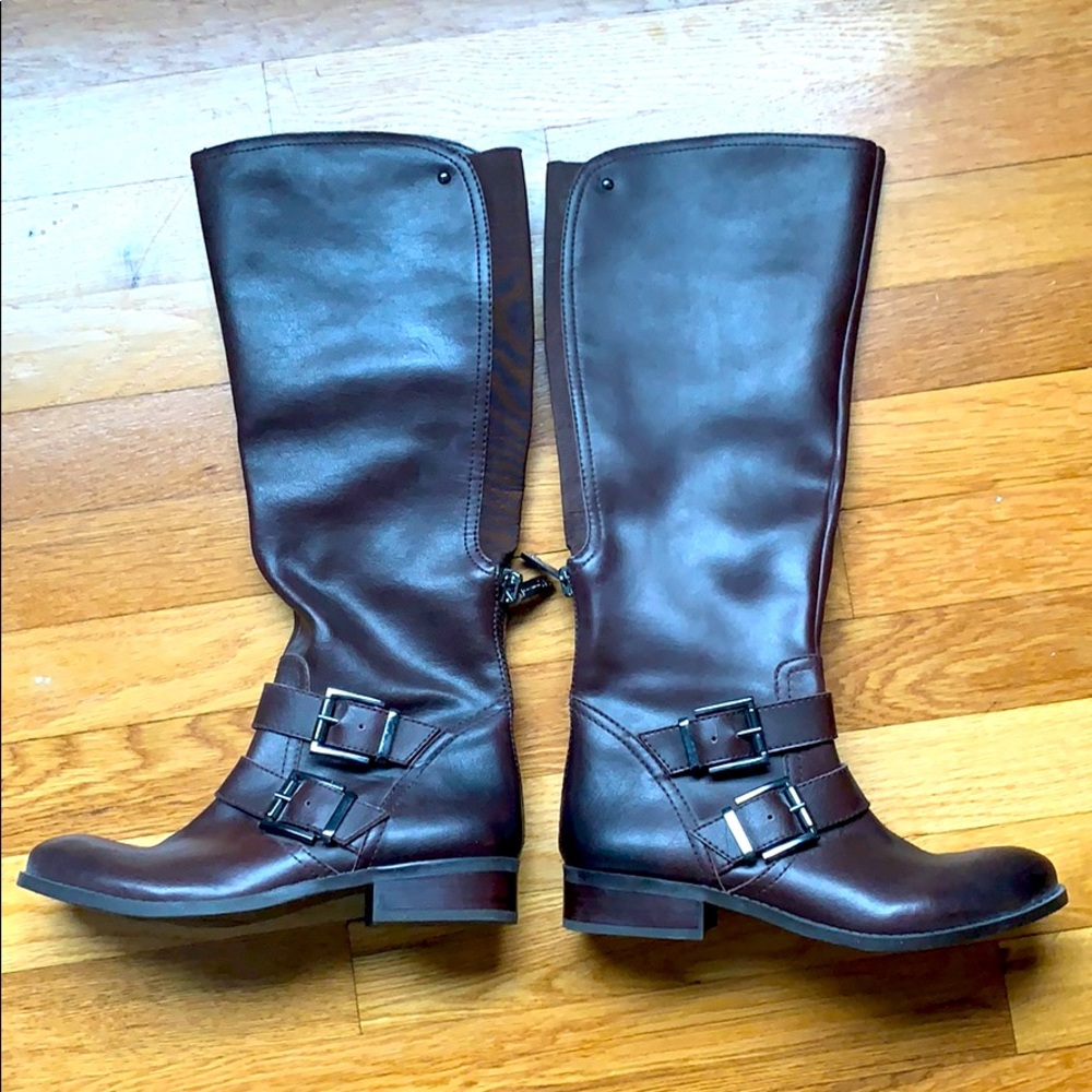 Jessica Simpson riding boot. Color hot chocolate